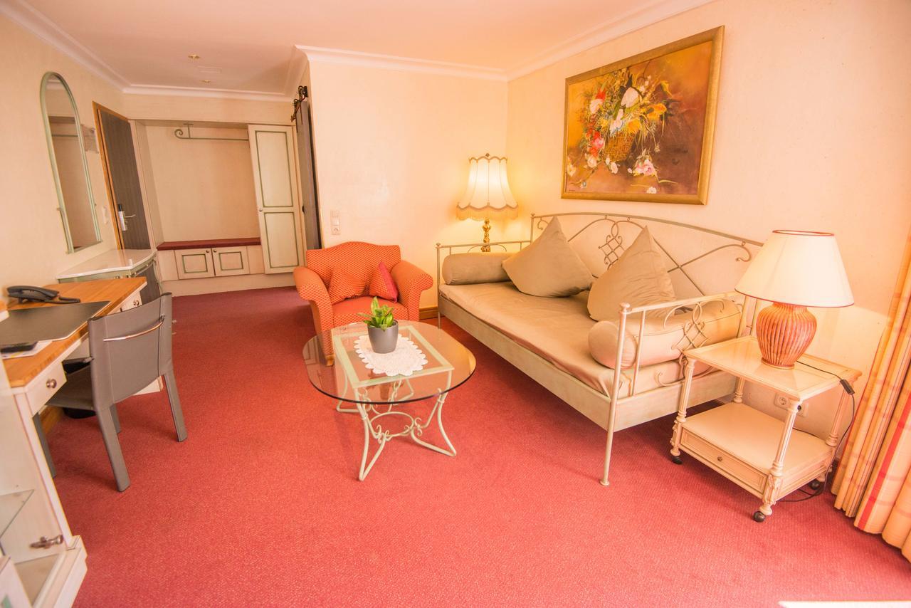 Ringhotel Alpenhof - Patchworkhotel Аугсбург Екстериор снимка