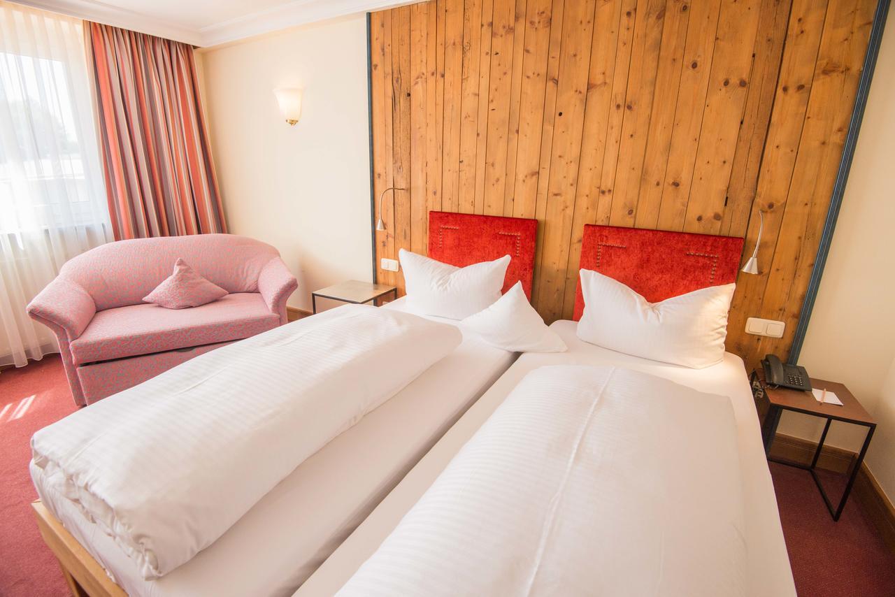 Ringhotel Alpenhof - Patchworkhotel Аугсбург Екстериор снимка